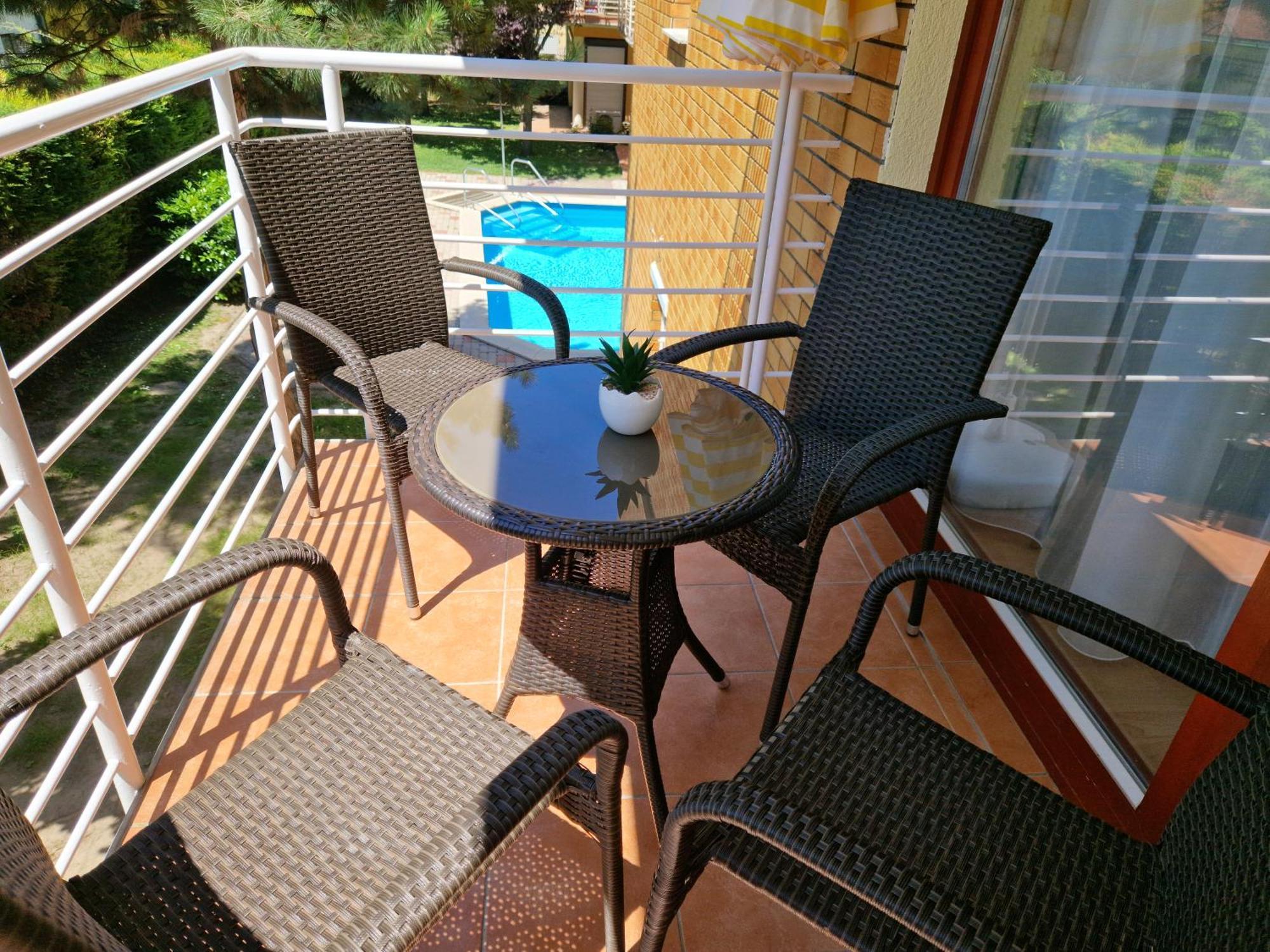 Siofoki Beach Apartman Exterior photo