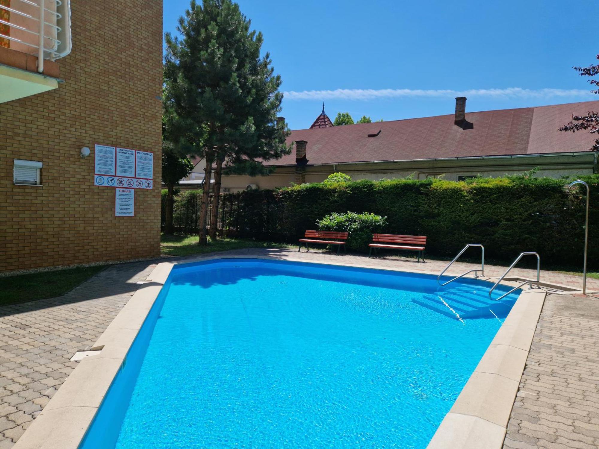 Siofoki Beach Apartman Exterior photo